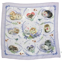 Шейный платок с кошками и кроликами в подарочной упаковке